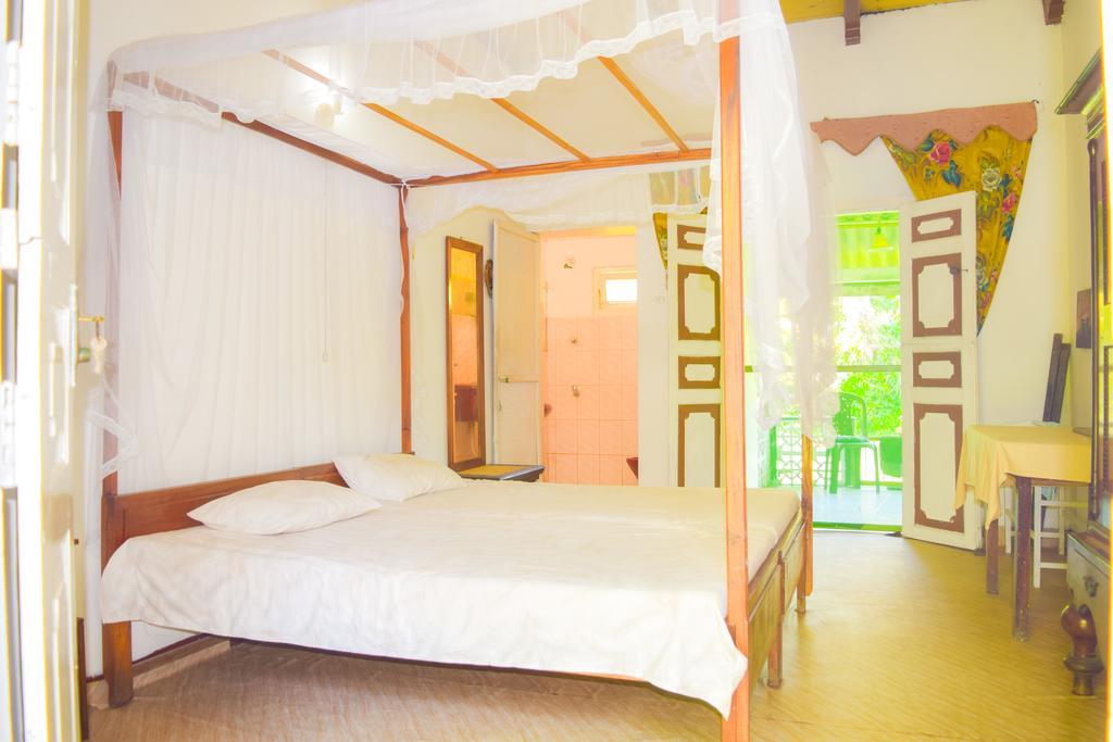 Shammie Guest House 希克杜沃 外观 照片